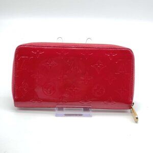 Louis Vuitton Vernis Enamel Leather Zippy Wallet